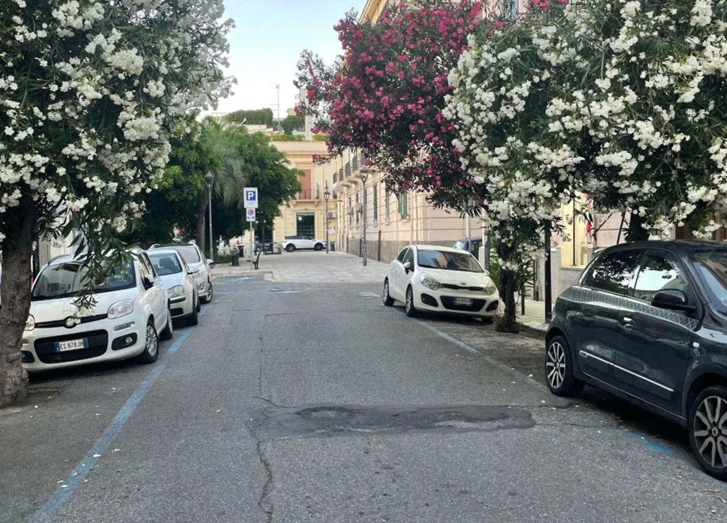 Pensión Hotel La Cattedrale Reggio Calabria